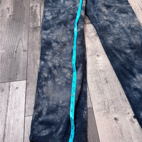 Anthropologie The Wanderer Tie Dye Overalls 27/4 Jumpsuit Blue Straight Leg NEW - Picture 4 of 10